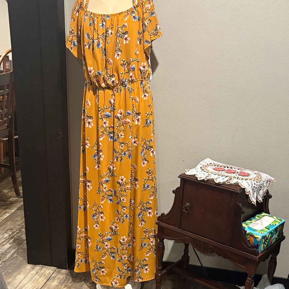 Espresso Floral Yellow Maxi Dress
